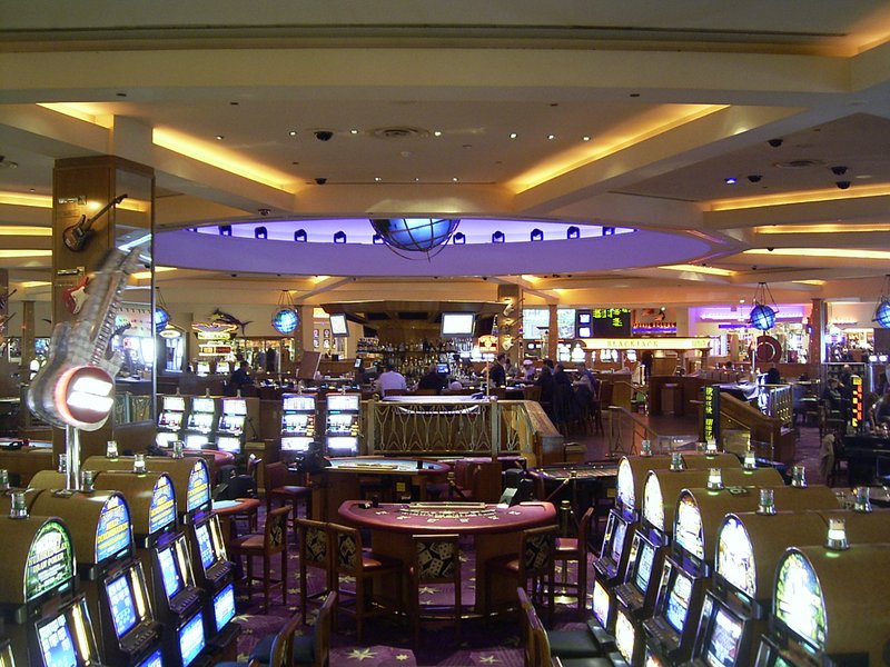 Γνωρίστε τον Pistolo Casino Online στην Ελλάδα με Βιβλία Υπολογιστή & Αプリ
